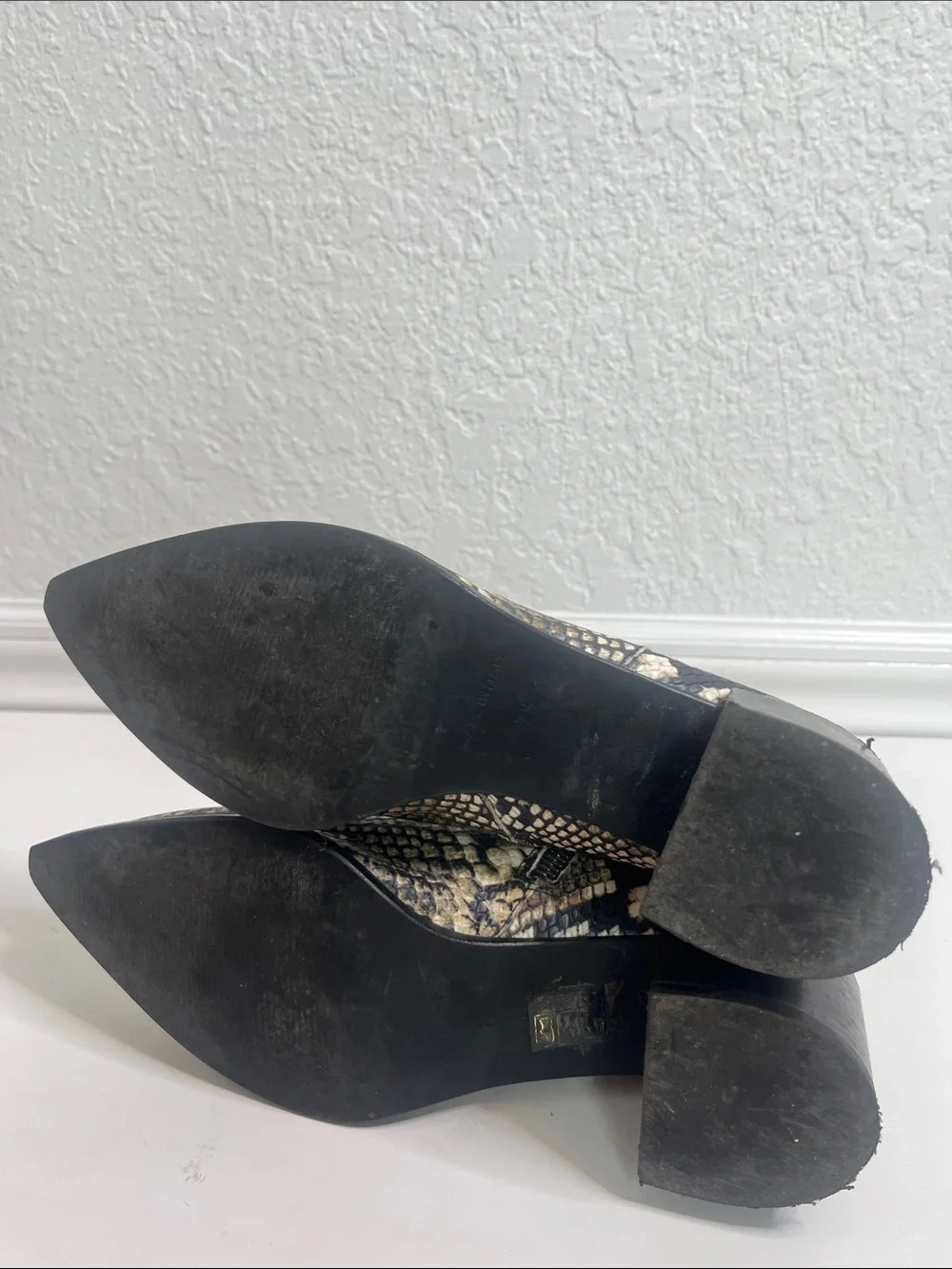 Everlane Boss Boot Snakeskin Sz 7.5